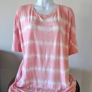 Time & Tru Tie Dye short sleeve top - Size XXL/20